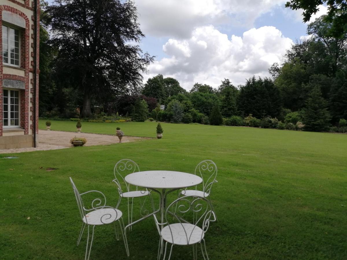 Chambre E Andre Le Domaine Des Jardins De Bracquetuit ภายนอก รูปภาพ