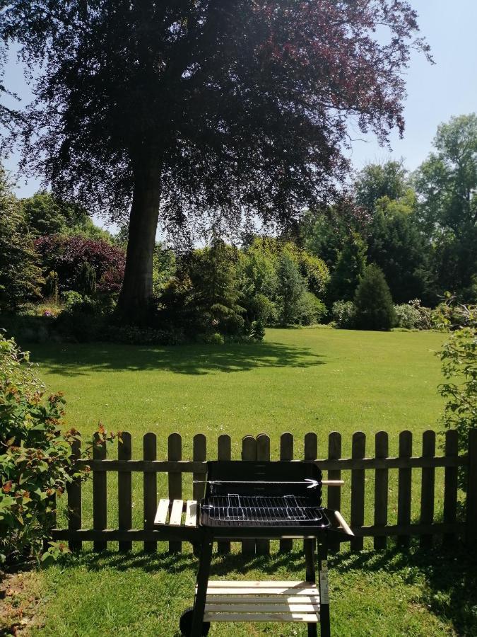 Chambre E Andre Le Domaine Des Jardins De Bracquetuit ภายนอก รูปภาพ